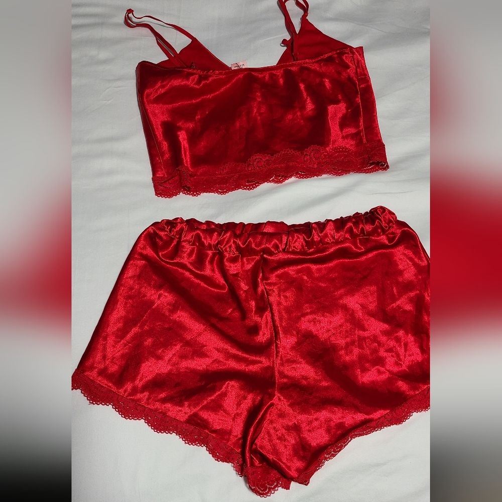 Pajama Set - Picture 11 of 11